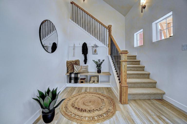 2 story primrose entry and staircase